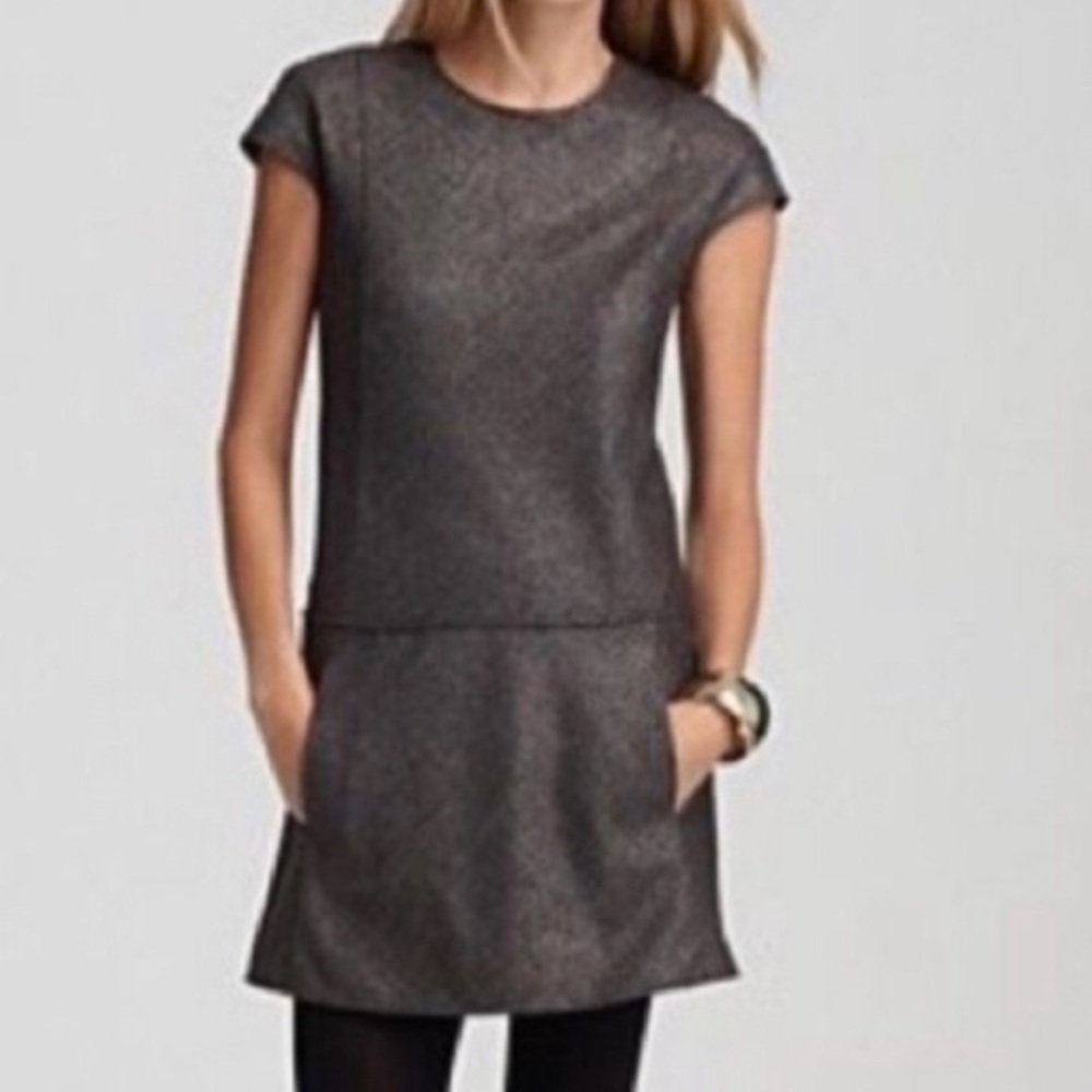 Theory Wool Dress Grey/Gold drop waist cap sleeve